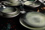 Hermia GBSATN24Y4101630 Vajilla de 24 Piezas de Porcelana en Crema, Verde y Negro
